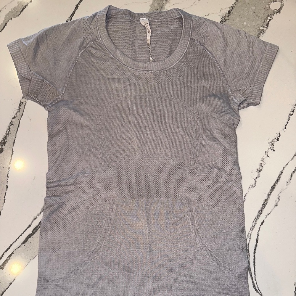 Lululemon Swiftly tech short-sleeve shirt